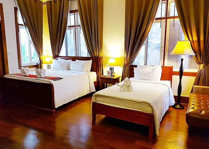 Dinsomon Hotel