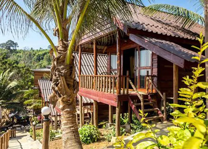 Happy Elephant Bungalows