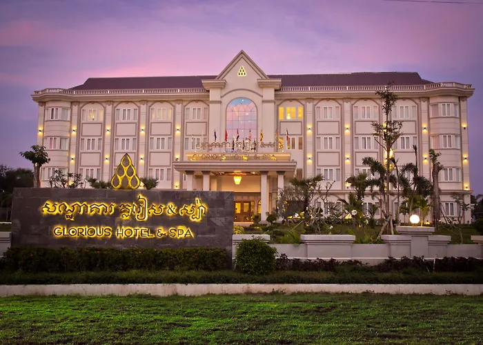 Glorious Hotel