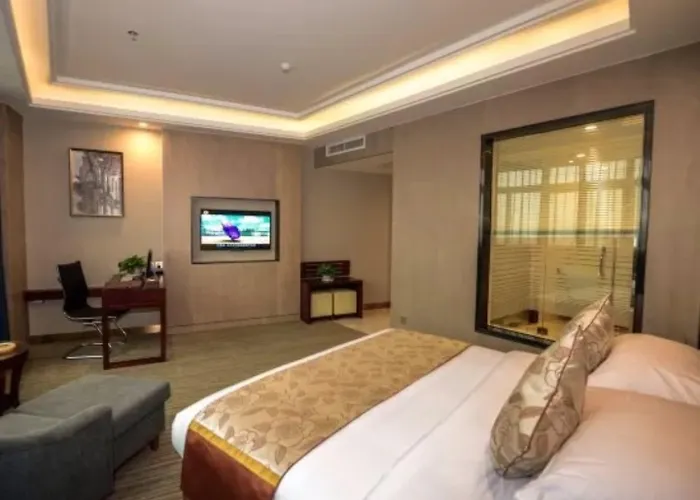 Days Hotel & Suites Shishi