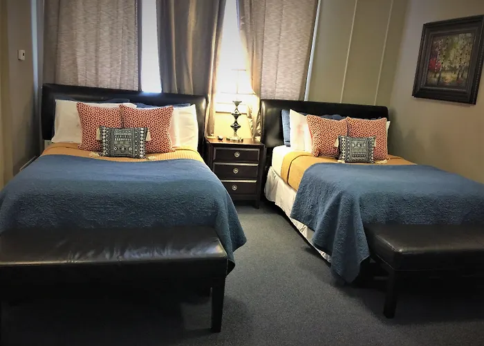 The Loft On The Square