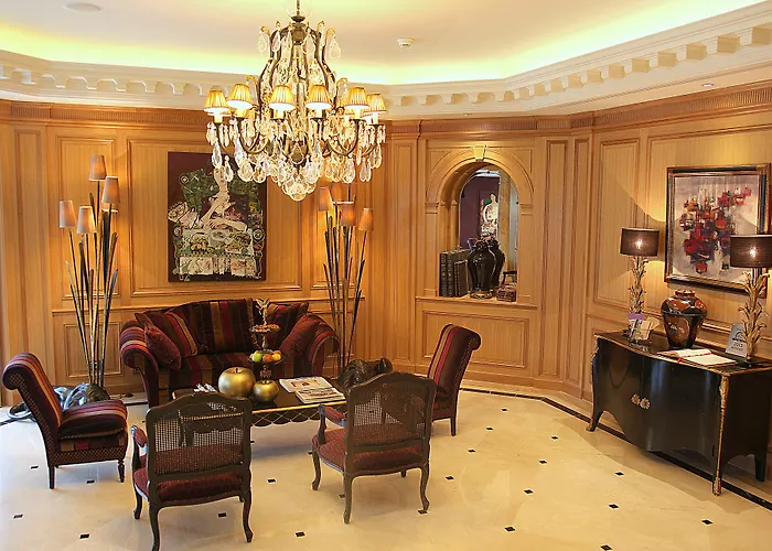 Villa Lara Hotel