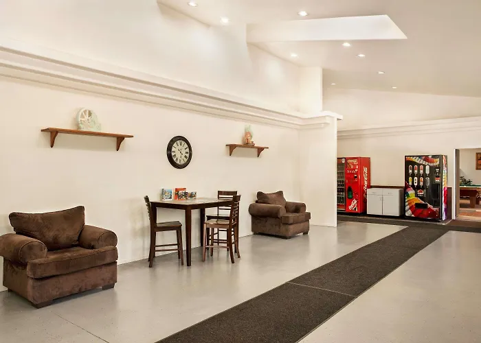 Travelodge By Wyndham Guernsey