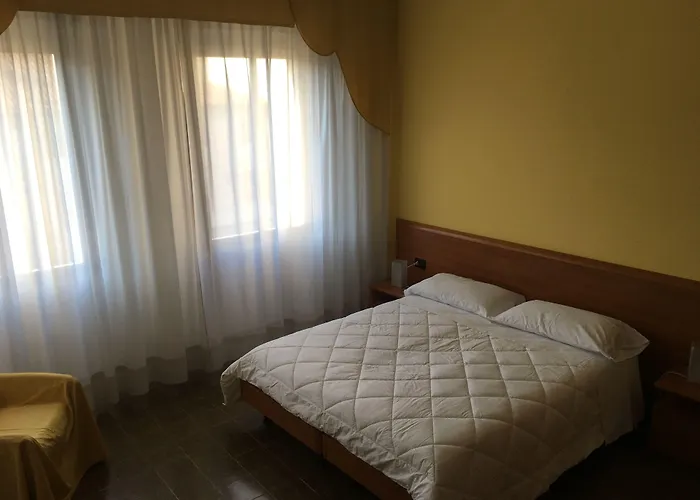 Hotel Centrale Este