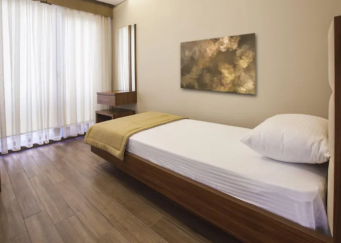 Maxuite Hotel In Home