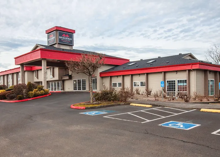 Bridgeway Inn & Suites - Portland Airport