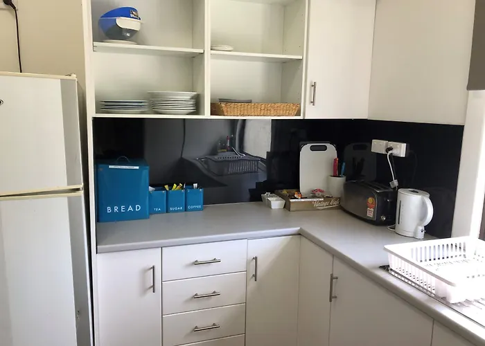 Gin Gin Budget Accommodation