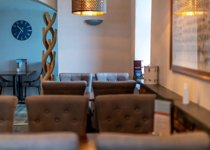 GOLF View Hotel&Macintosh Restaurant