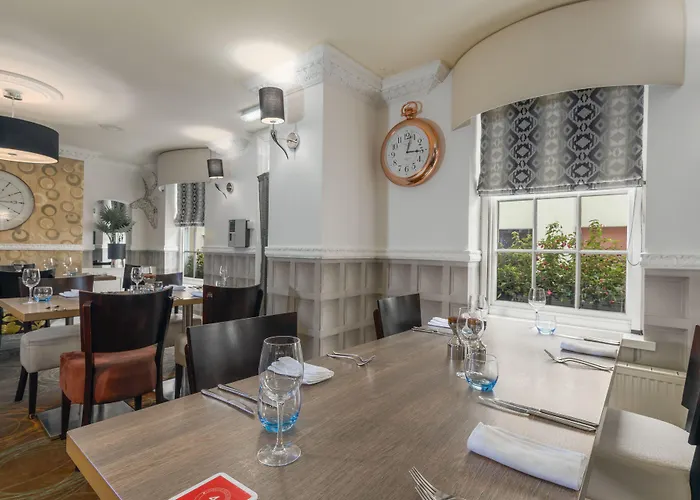 Georgian House Hotel