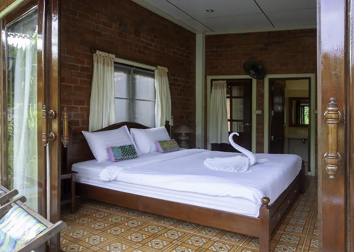 Baan Suan Homestay Koh Kood