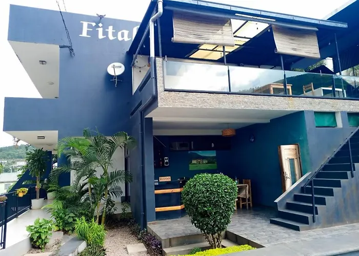Hotel Restaurant Fitahiana Logde Ampefy - Site 1 Andakana