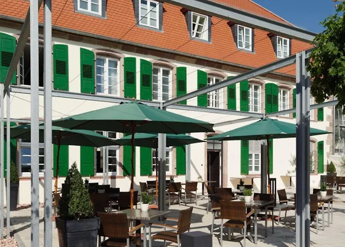 Schlosshotel Bergzaberner Hof