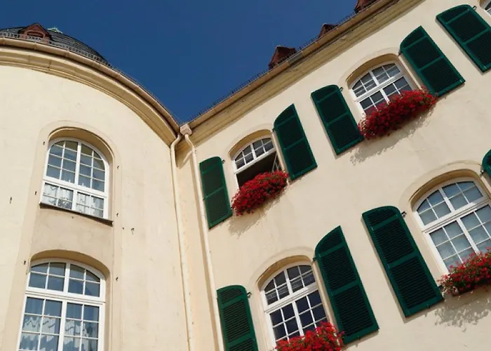 Schlosshotel Bergzaberner Hof