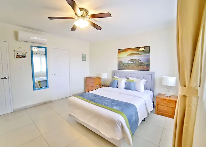 Pearl Aruba Condos