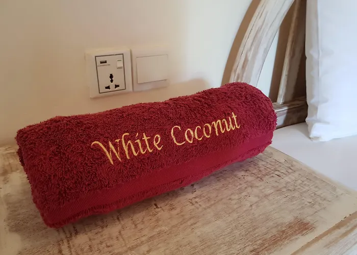 White Coconut Resort