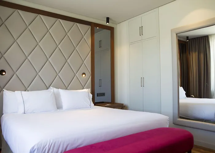 Hotel Silken Palacio Uribarren