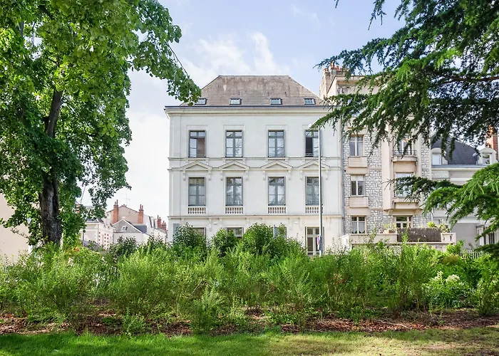 Residence De Tourisme Central Parc Tours