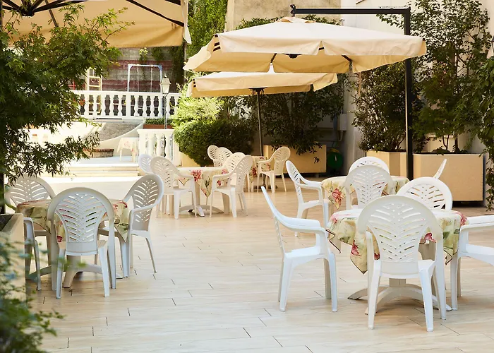 Hotel Plaza