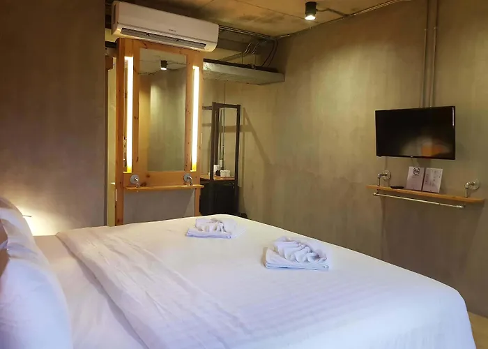 Ecoloft Hotel - Sha Plus