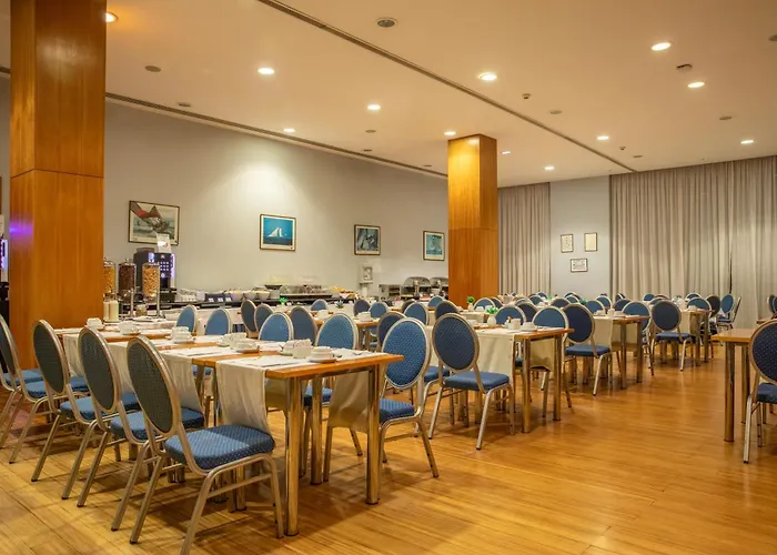 Vip Executive Santa Iria Hotel
