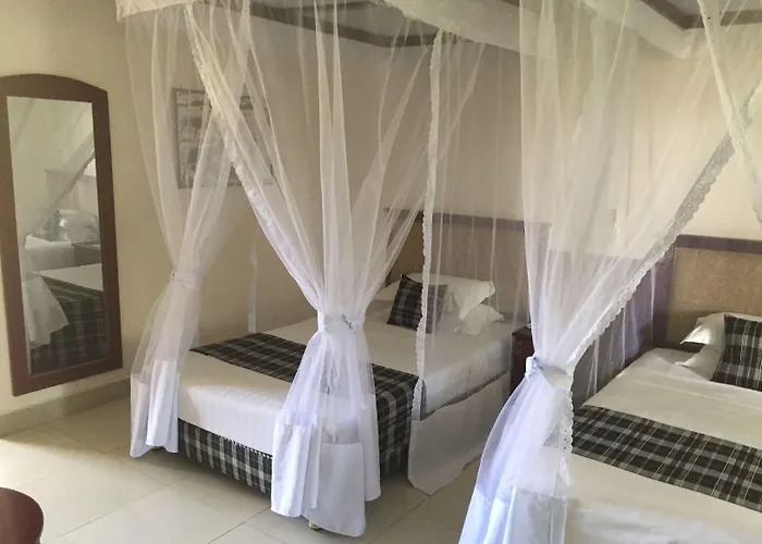 Oceanic Bay Hotel & Resort