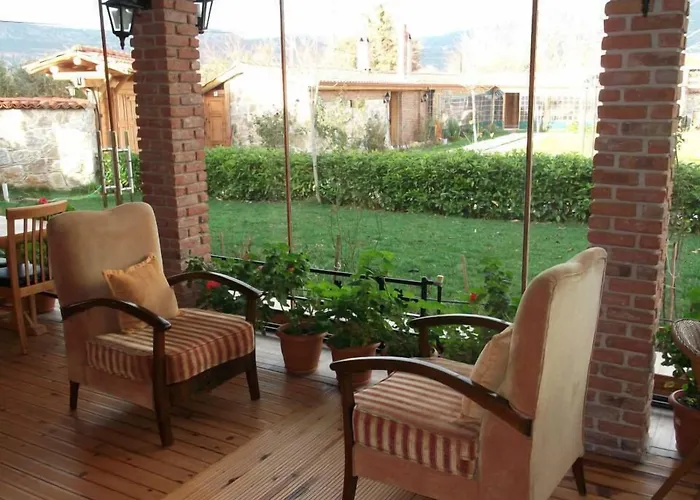 Mogla Tashan Hotel