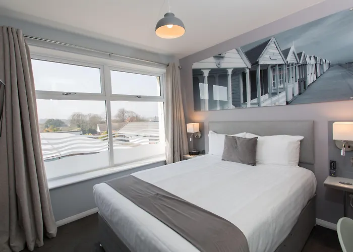 Allseasons Hotel