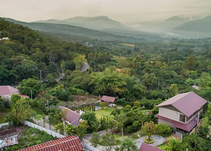 Thanburi Resort