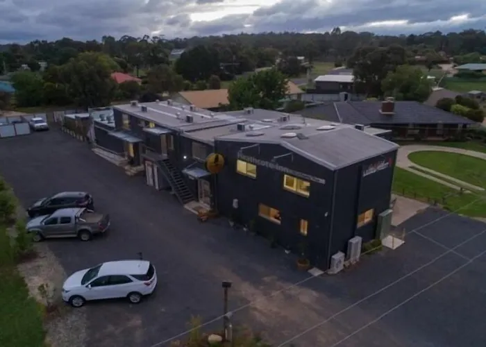 Heathcote Inn