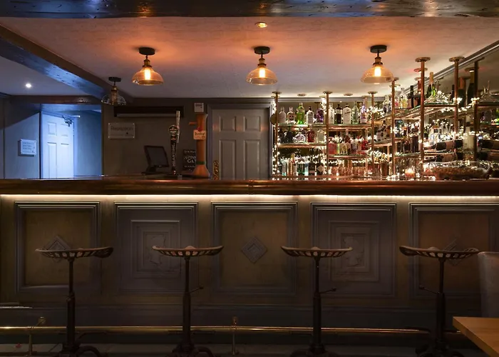 Twenty Hotel&Bar