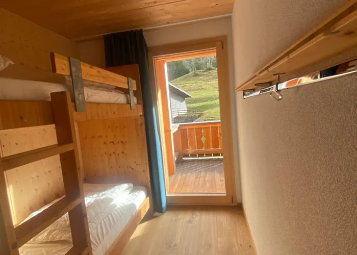 Berghotel Gadmer Lodge - Dein Zuhause In Den Bergen Am Sustenpass Im Berner Oberland