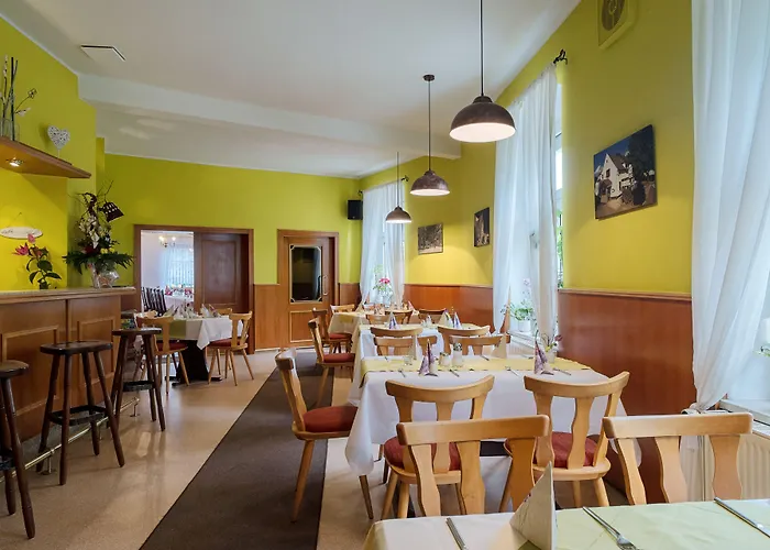 Hotel & Restaurant Lindengarten
