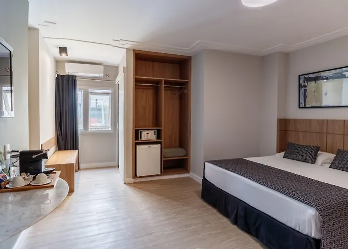 Mara Turismo Hotel