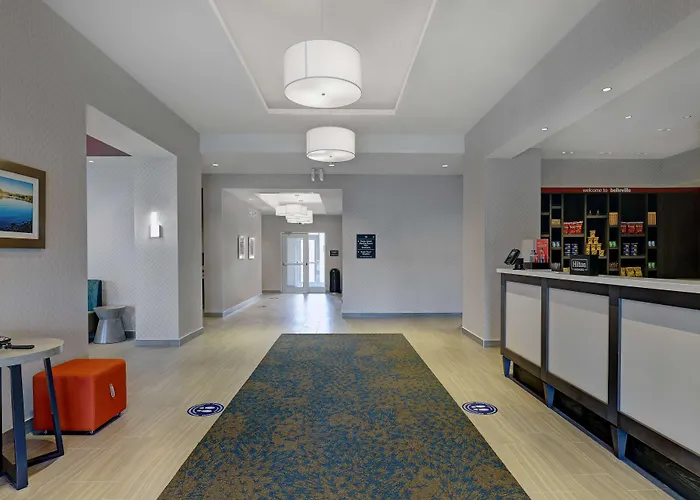 Hampton Inn & Suites Belleville