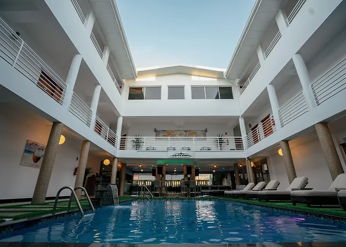 Runway Hotel
