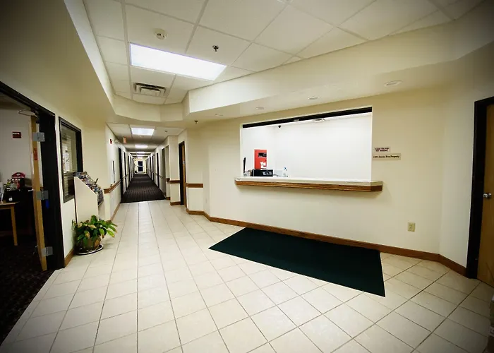 Herington Inn And Suites