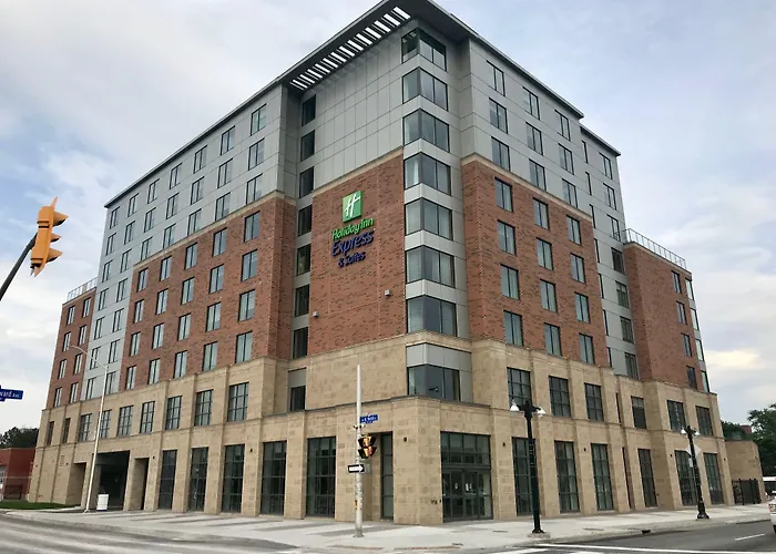 Holiday Inn Express & Suites Downtown Ottawa East By Ihg