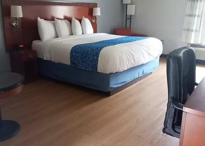 Travelodge By Wyndham Petersburg