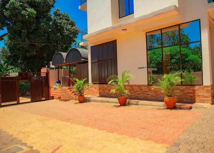 Kilimanjaro White House Hotel