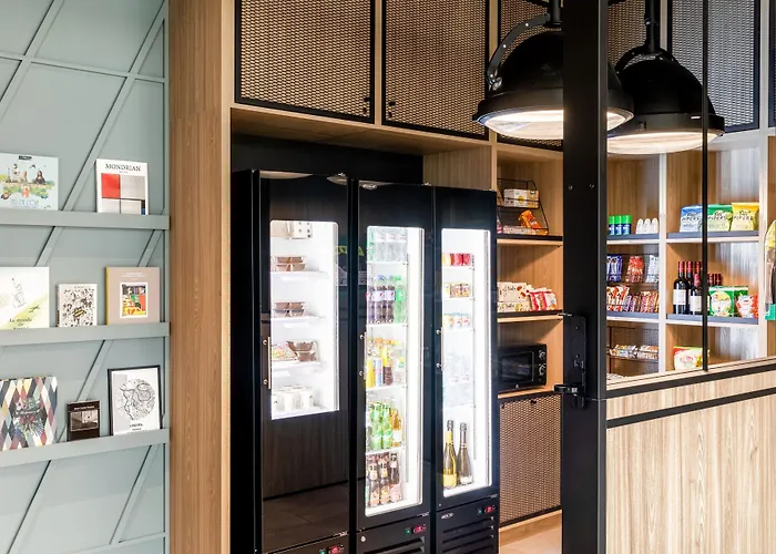 Courtyard By Marriott Paris Creteil