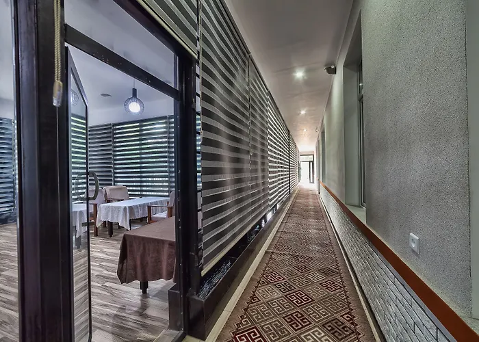 Level hotel Osh