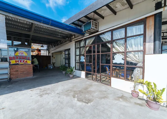 Reddoorz Plus @ San Roque Roxas City