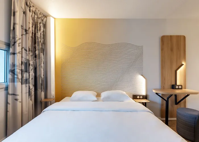 B&B HOTEL Lille Centre Grand Palais