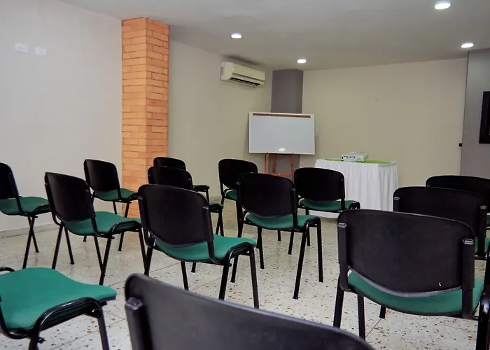 Hotel Torre Del Prado