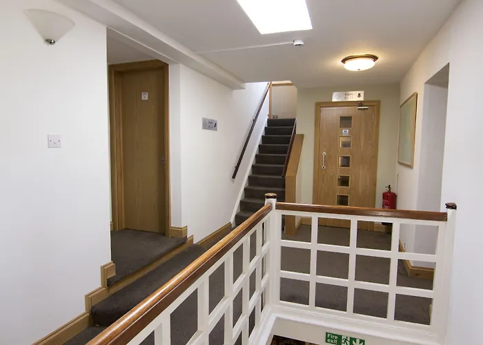 St. Davids Cross Hotel