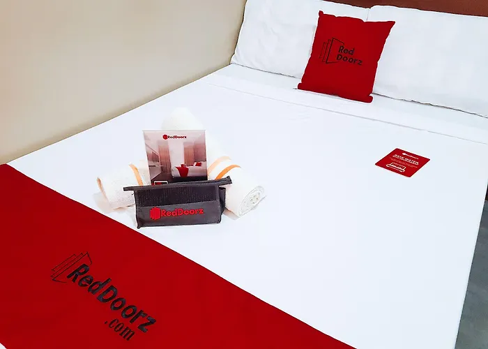 Reddoorz @ Caimito Drive Dampas