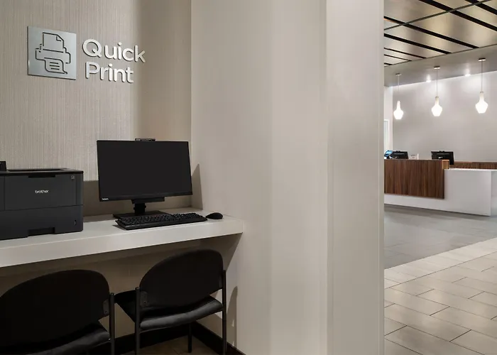 Courtyard By Marriott Seattle Seatac Airport