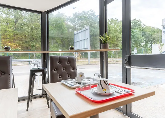 Fasthotel Cleon Rouen Sud