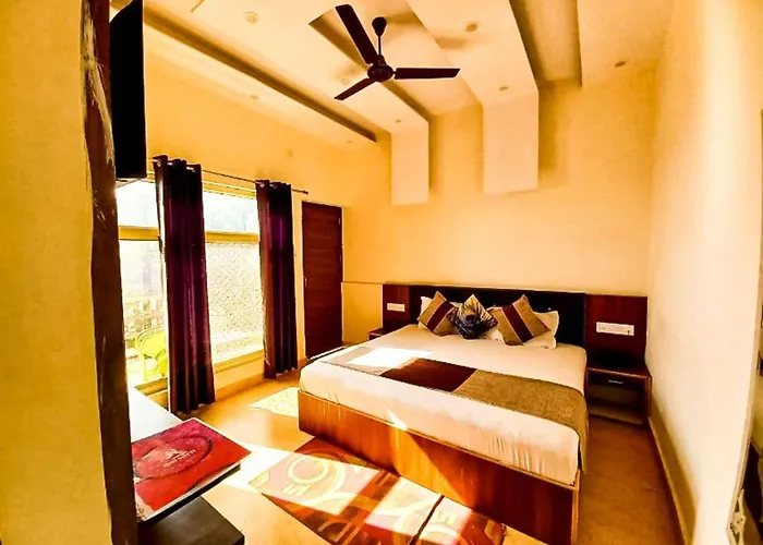 Sunny Pines Resort