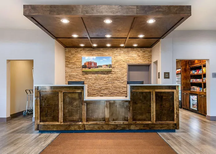 Comfort Suites North Tupelo